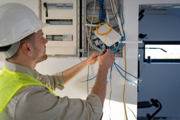 Best Emergency Electrical Repair  in Lake Waccamaw, NC